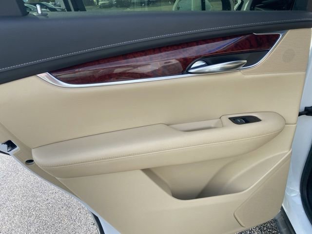 Used 2019 Cadillac XT5 Premium Luxury AWD/4WD image 35