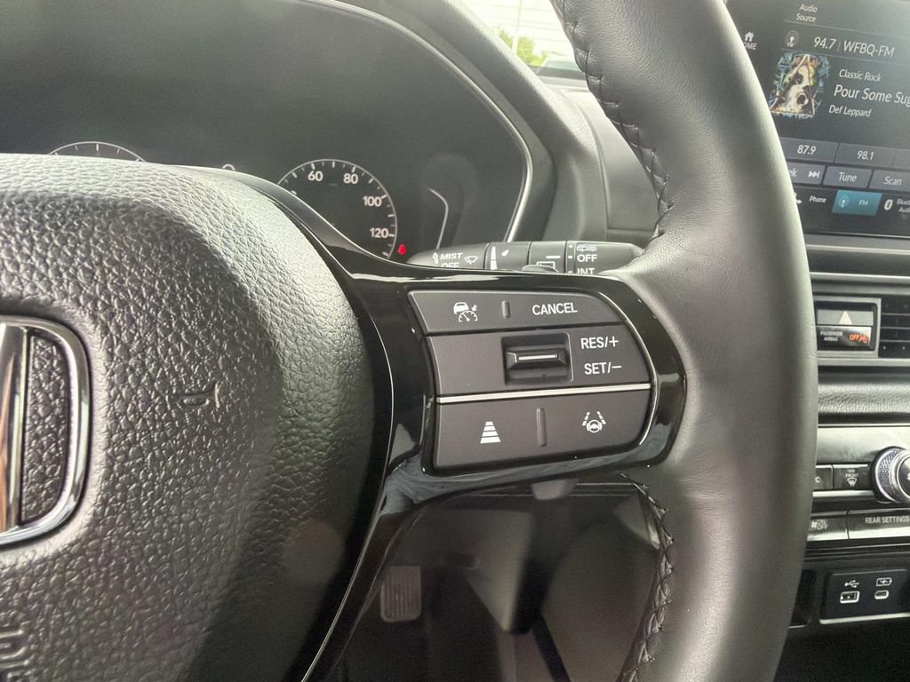 Used 2024 Honda Pilot Touring image 21