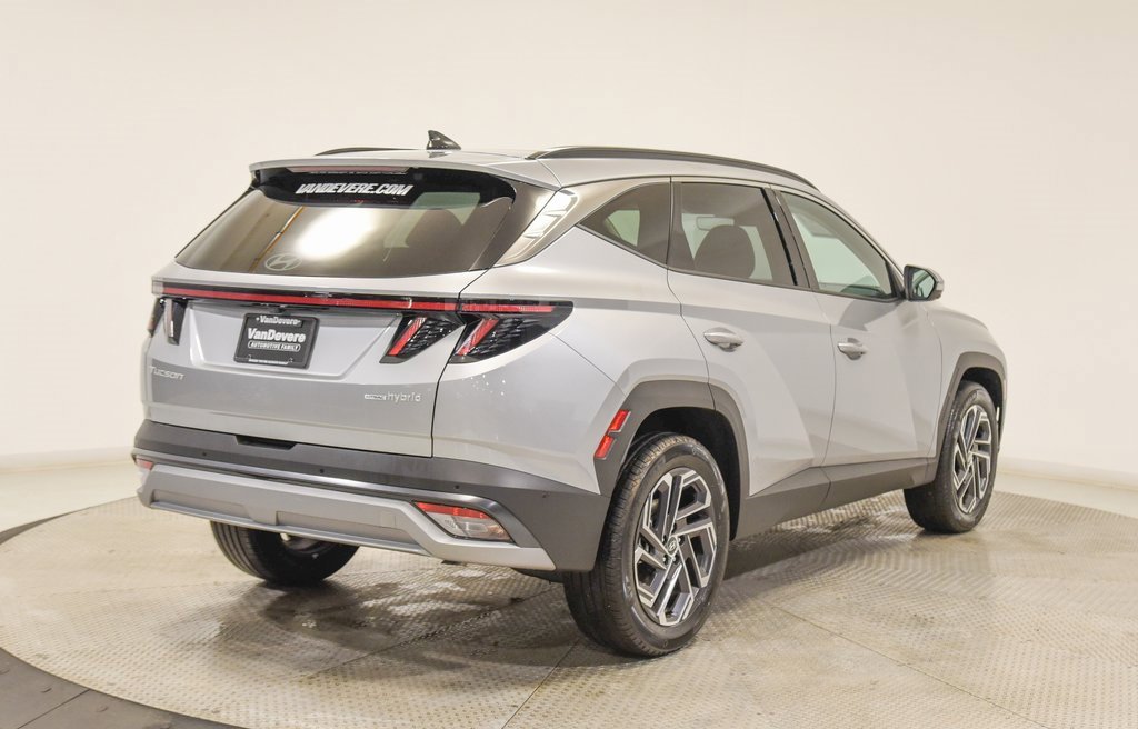 Used 2025 Hyundai Tucson Limited image 11