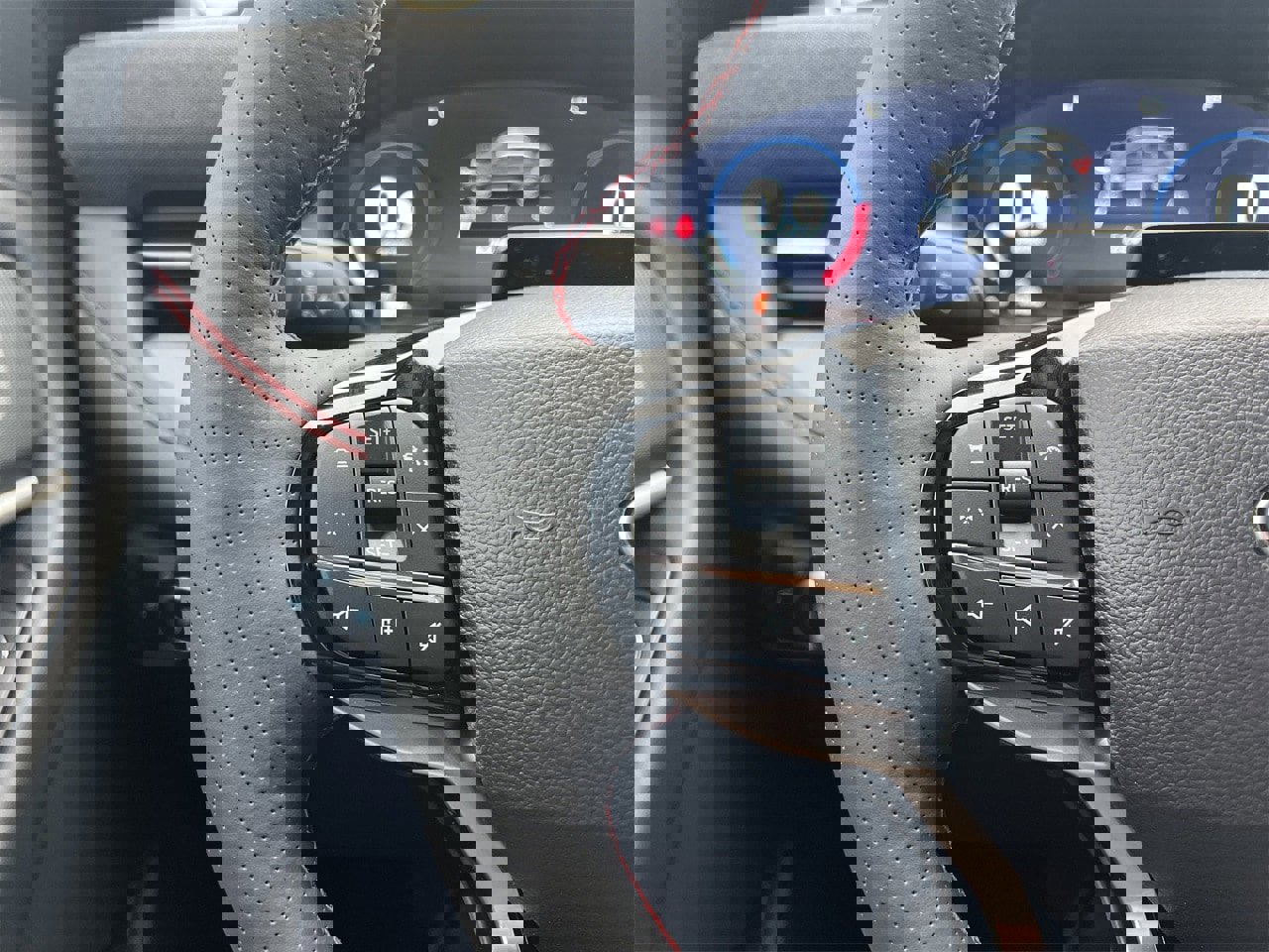 New 2026 Ford Explorer ST-Line w/ ST-Line Street Pack image 10