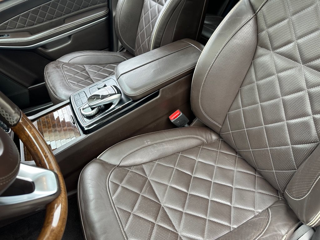 Used 2019 Mercedes-Benz GLS 550 4MATIC image 11