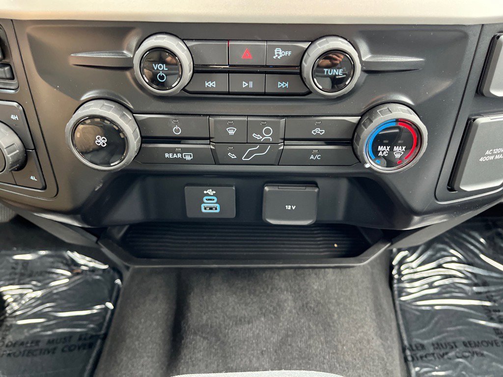 New 2026 Ford F350 XLT w/ FX4 Off-Road Package image 21