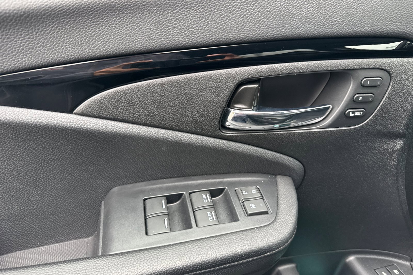 Used 2022 Honda Pilot Elite image 10