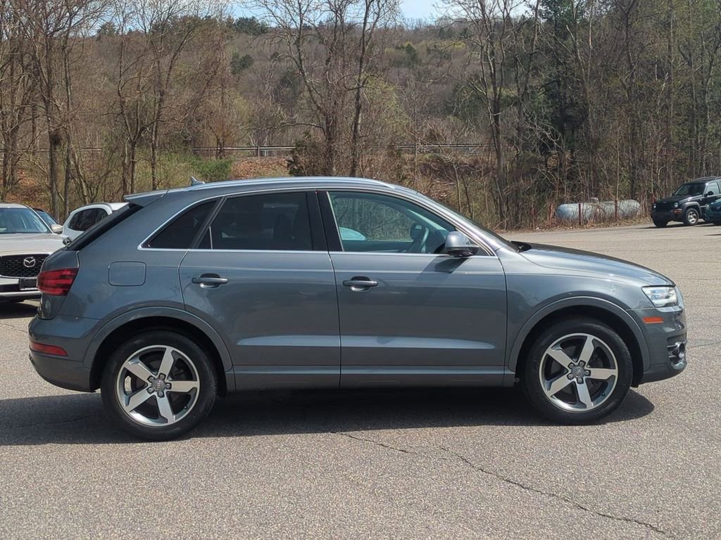 Used 2015 Audi Q3 2.0T Premium Plus AWD/4WD image 3