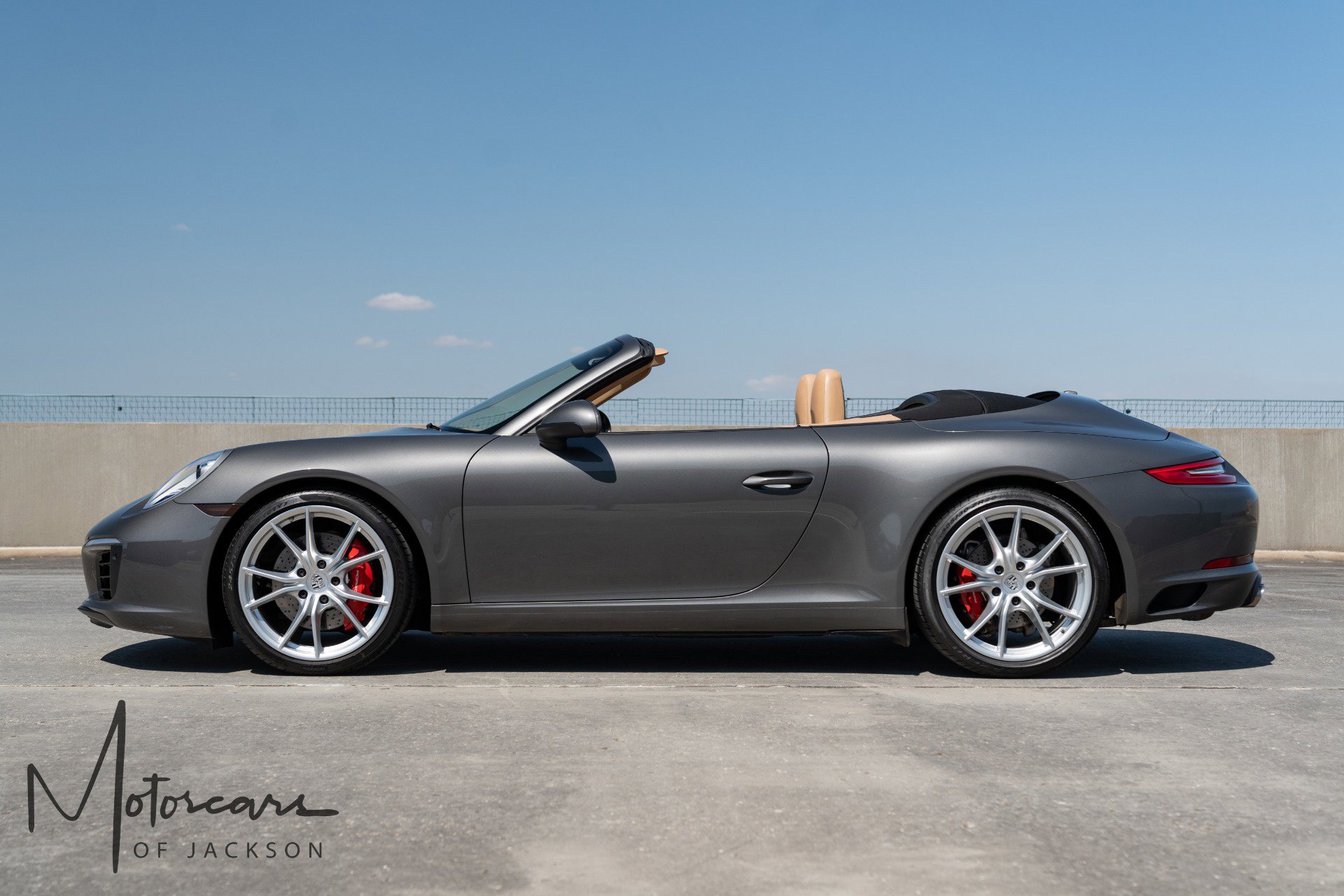 Used 2017 Porsche 911 Carrera S image 7