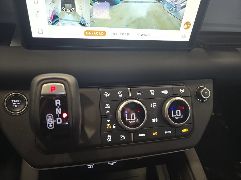 Certified 2024 Land Rover Defender 110 S AWD/4WD image 26