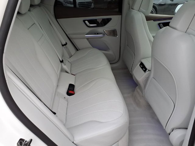 Certified 2023 Mercedes-Benz EQE 350+ SUV image 20