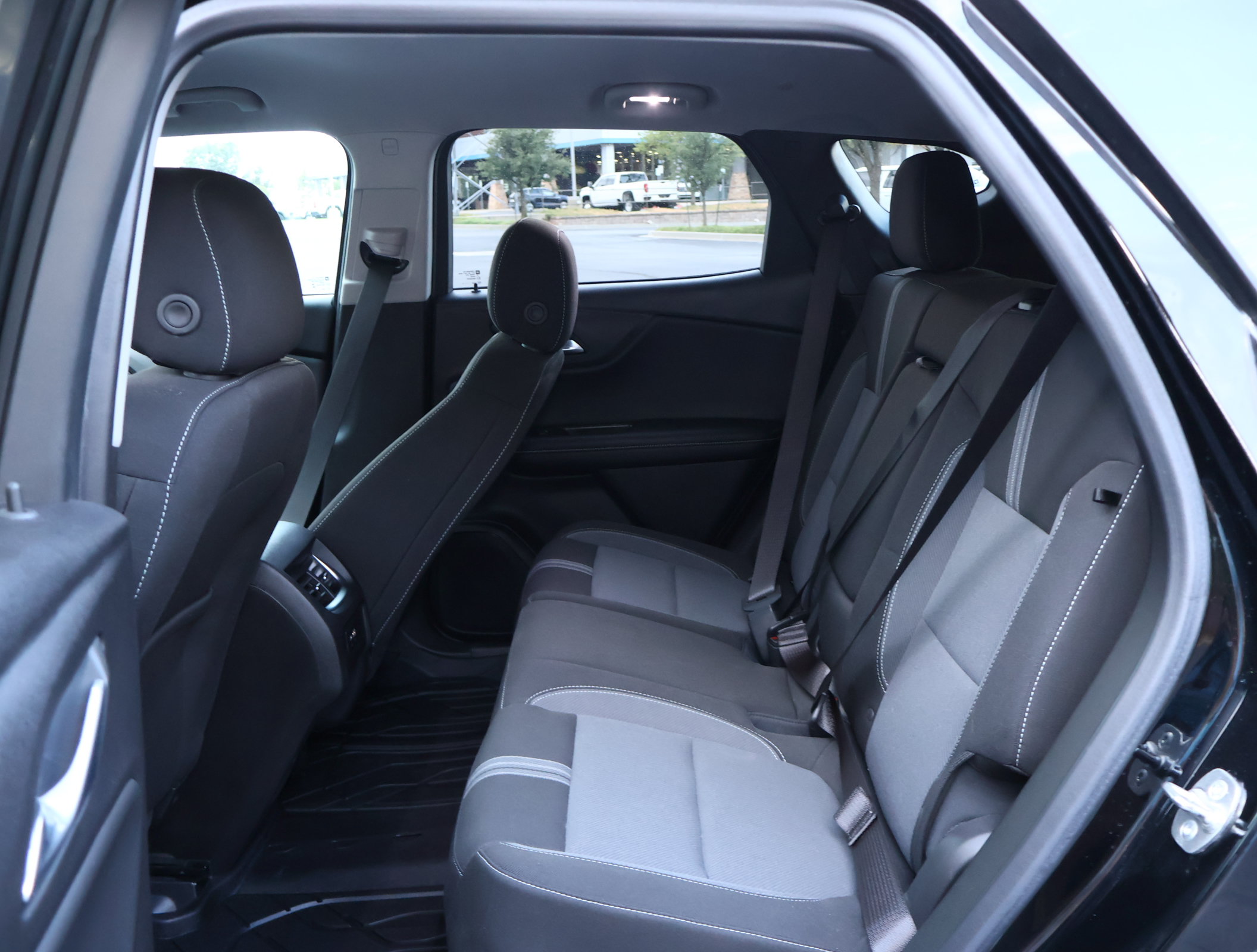 Used 2024 Chevrolet Blazer LT w/ Convenience Package FWD image 20