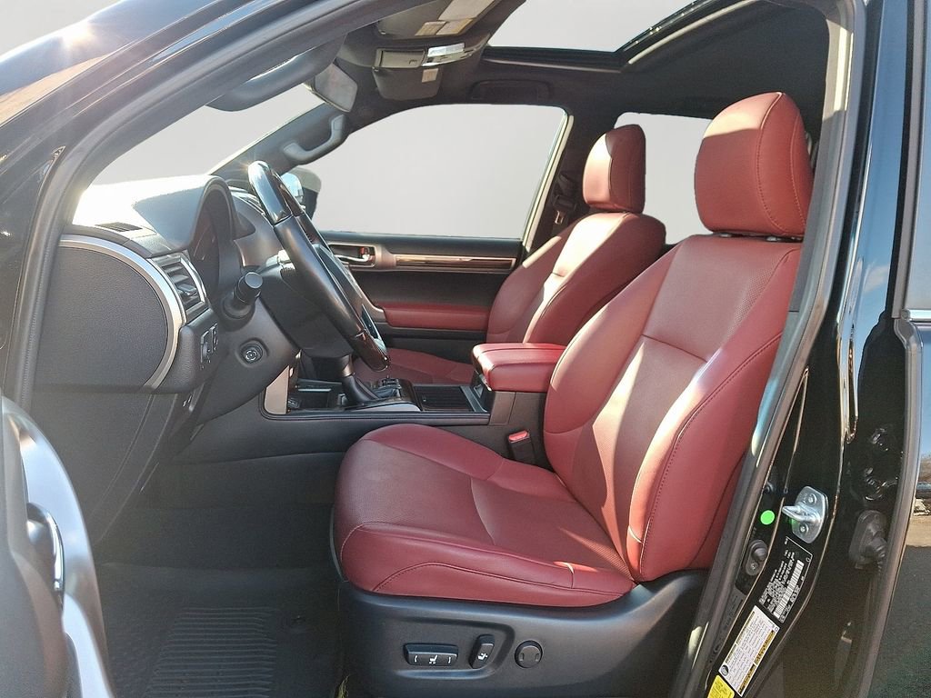 Used 2021 Lexus GX 460 Premium w/ Premium Package image 14