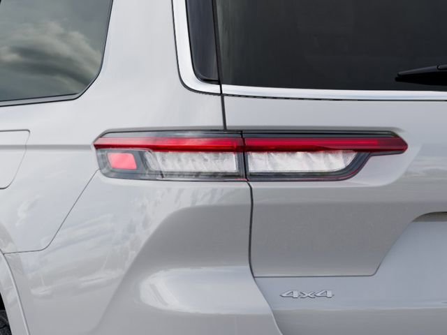 New 2025 Jeep Grand Cherokee L Summit image 9