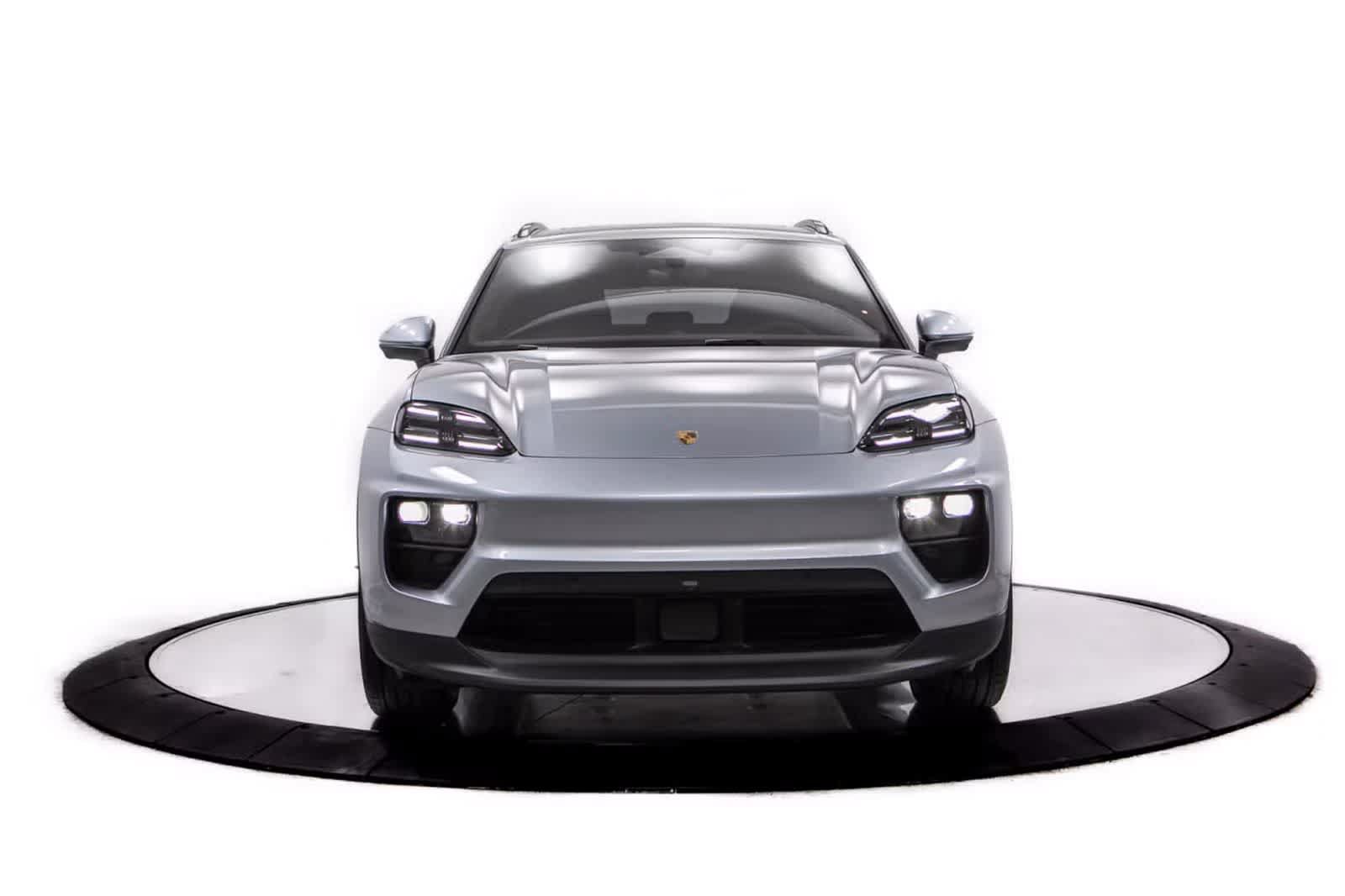 Certified 2026 Porsche Macan 4S Electric AWD/4WD image 10