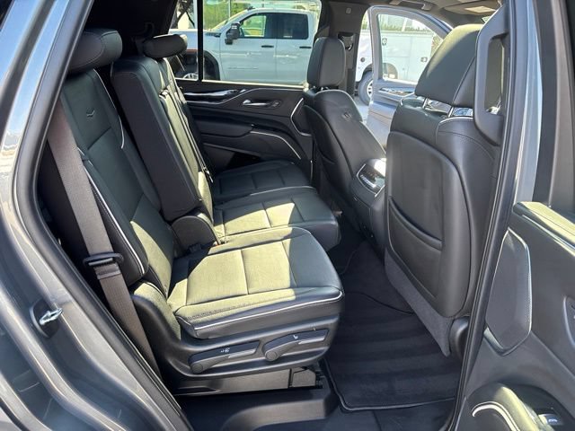 Used 2021 Cadillac Escalade Sport w/ Driver Assist Tech Package AWD/4WD image 39