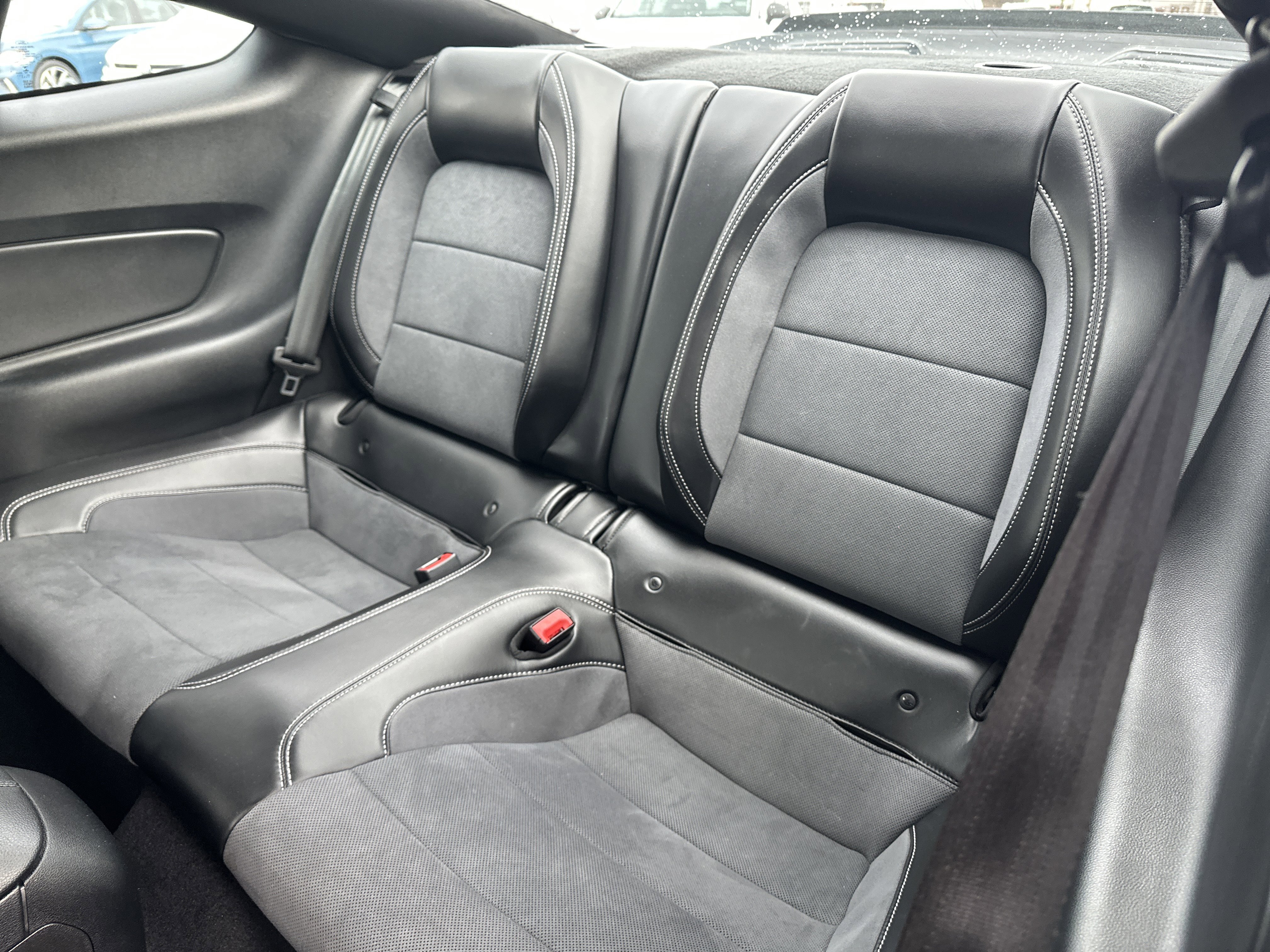 Used 2020 Ford Mustang Shelby GT350 w/ Technology Package image 30