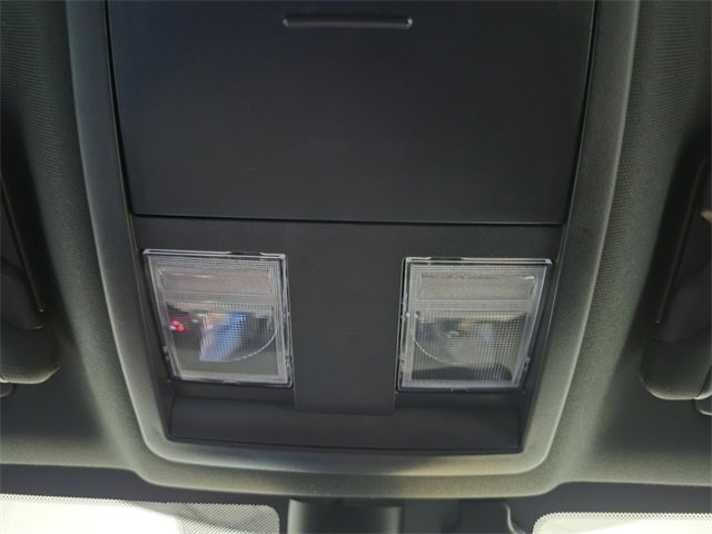 Used 2023 Dodge Challenger SXT image 31