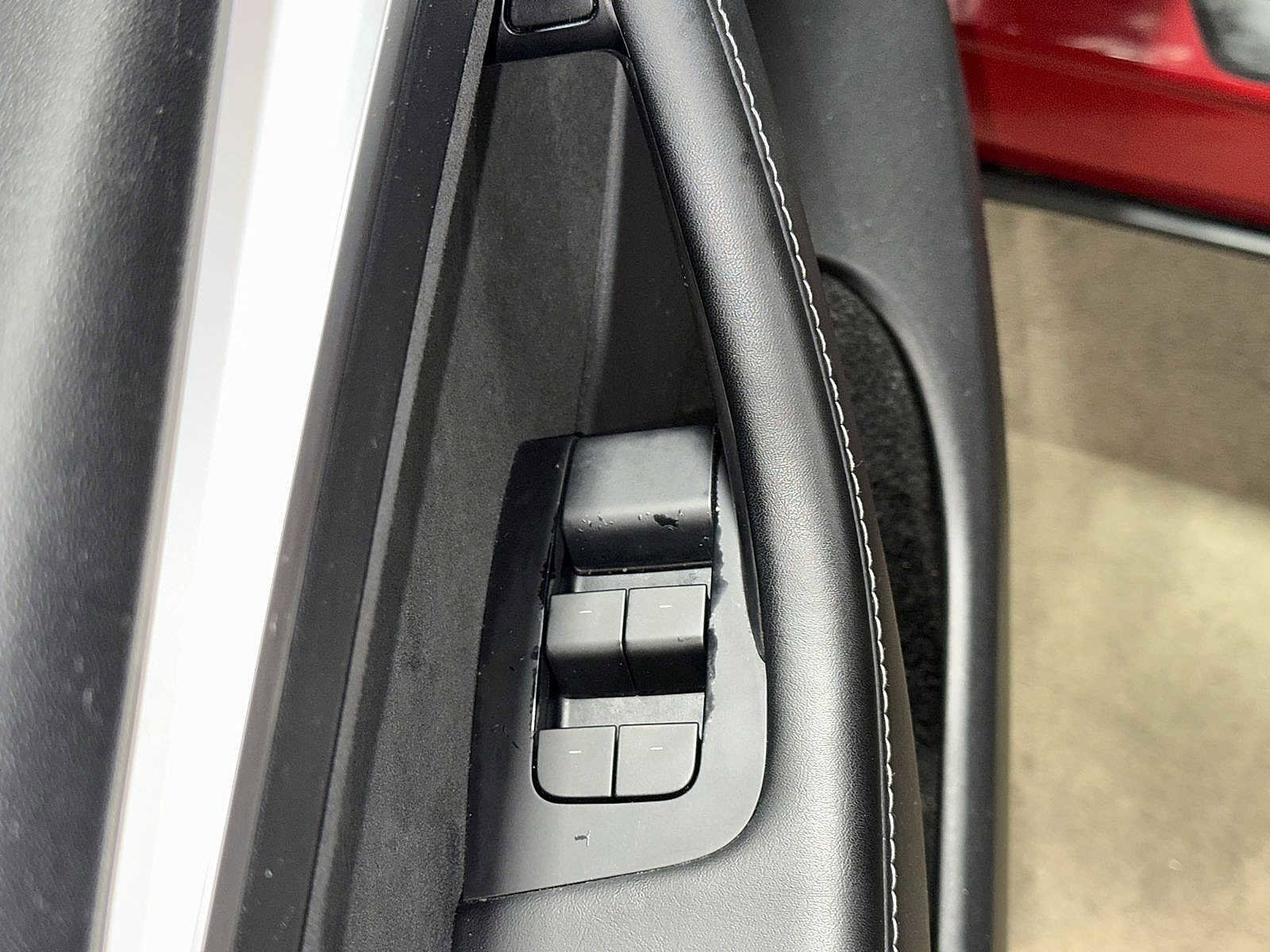 Used 2023 Tesla Model Y Long Range image 23