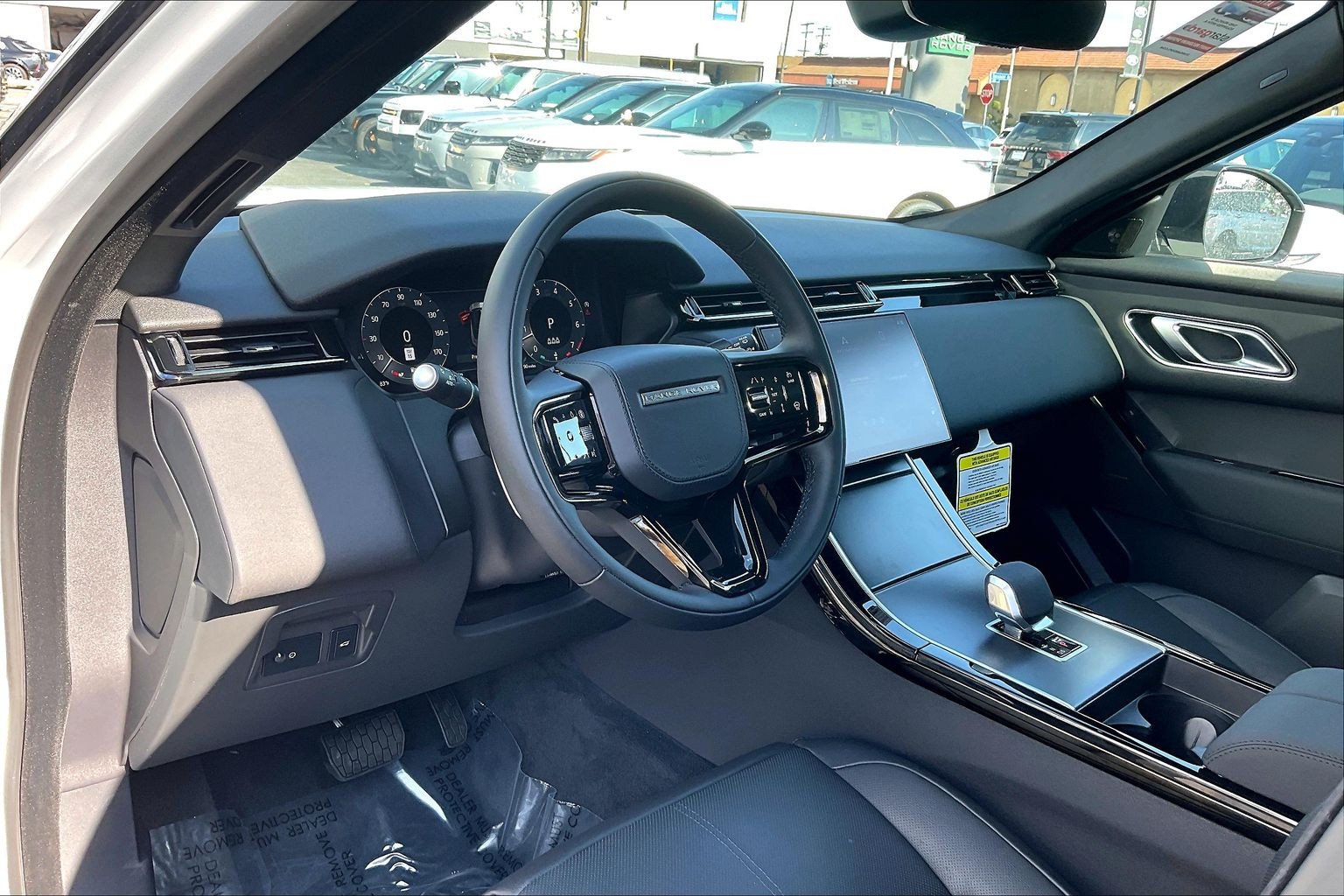 New 2026 Land Rover Range Rover Velar S AWD/4WD image 10