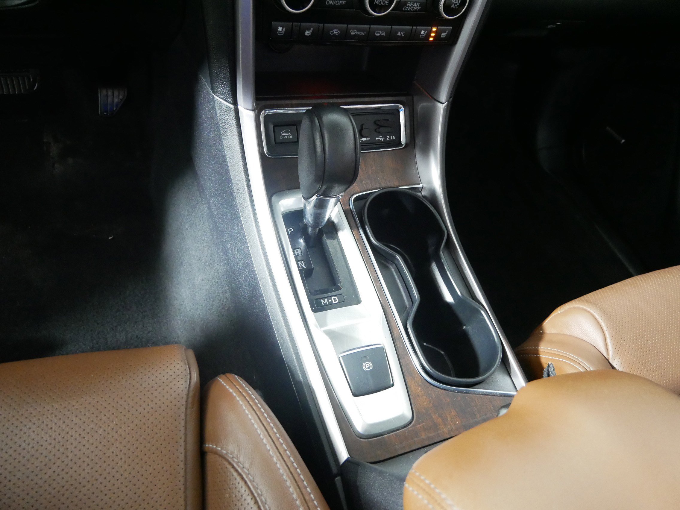 Used 2020 Subaru Ascent Touring w/ Popular Package #3 image 24