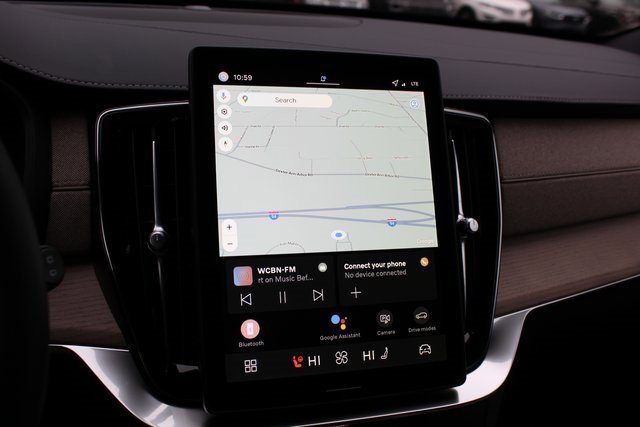 New 2026 Volvo XC90 B5 Core w/ Protection Package Premier image 22