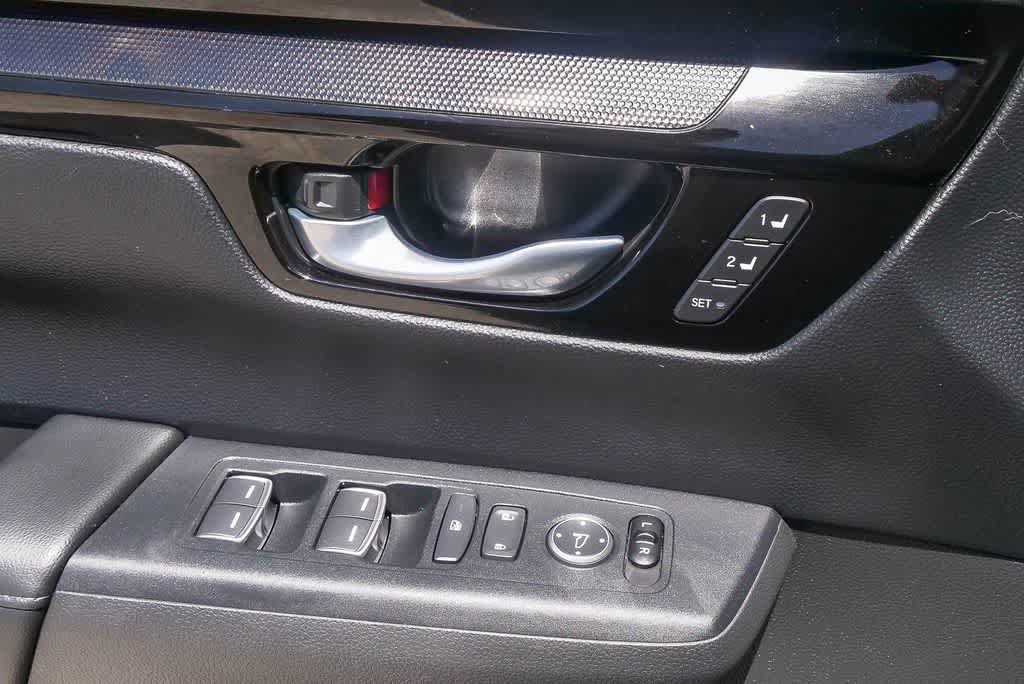 Used 2023 Honda CR-V EX-L image 17