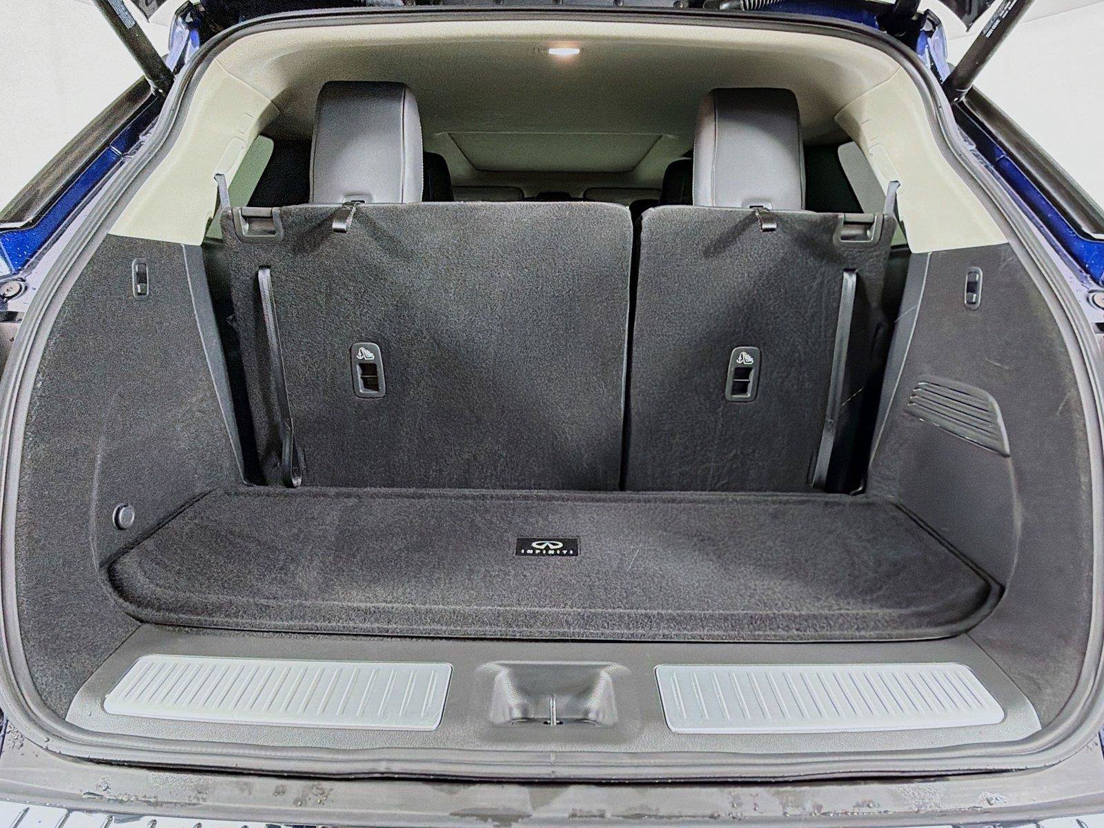 Used 2023 INFINITI QX60 Luxe w/ Cargo Package AWD/4WD image 14