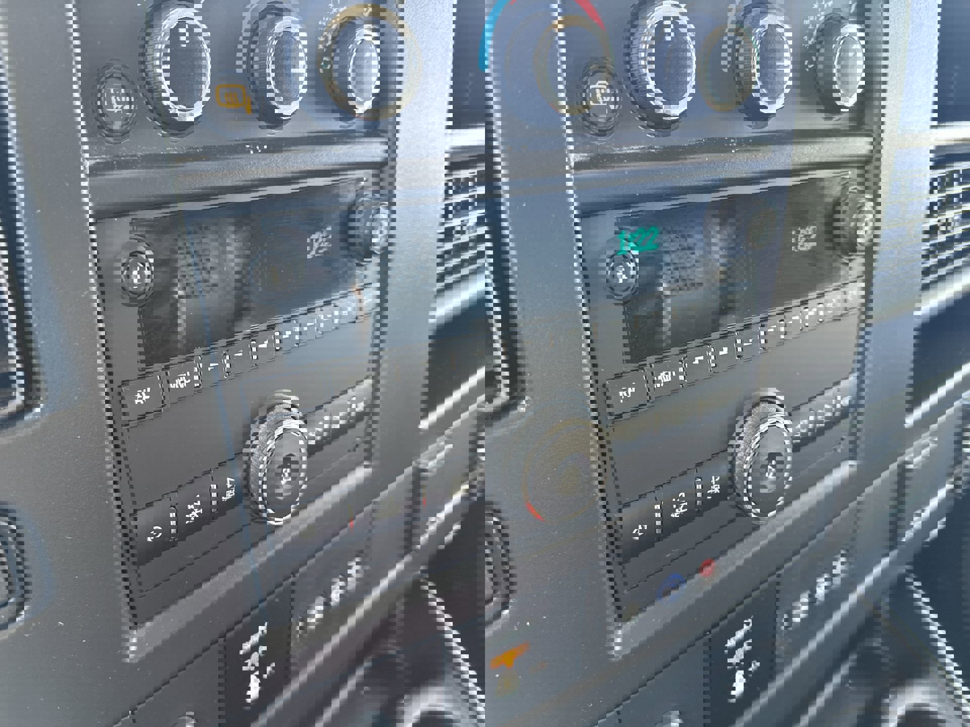 Used 2024 GMC Savana 2500 w/ Driver Convenience Package image 16