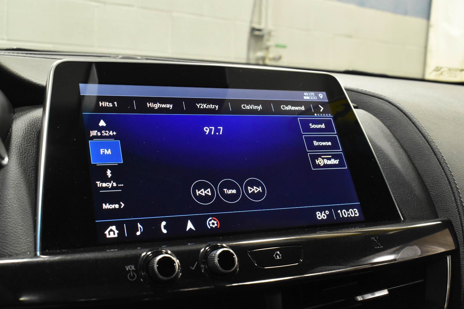 Used 2021 Cadillac CT5 Luxury w/ Sun And Sound Package AWD/4WD image 16