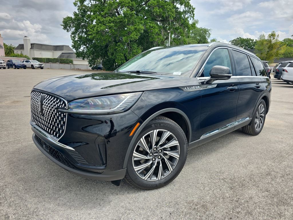 New 2025 Lincoln Aviator 2WD w/ Equipment Group 101A image 33