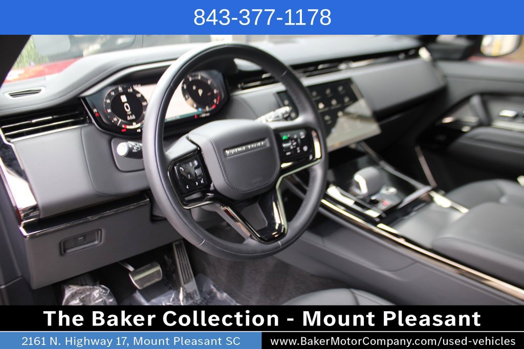 Used 2024 Land Rover Range Rover Sport Dynamic SE AWD/4WD image 4