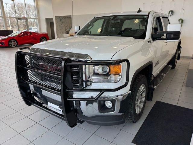 Used 2015 GMC Sierra 1500 SLE image 32