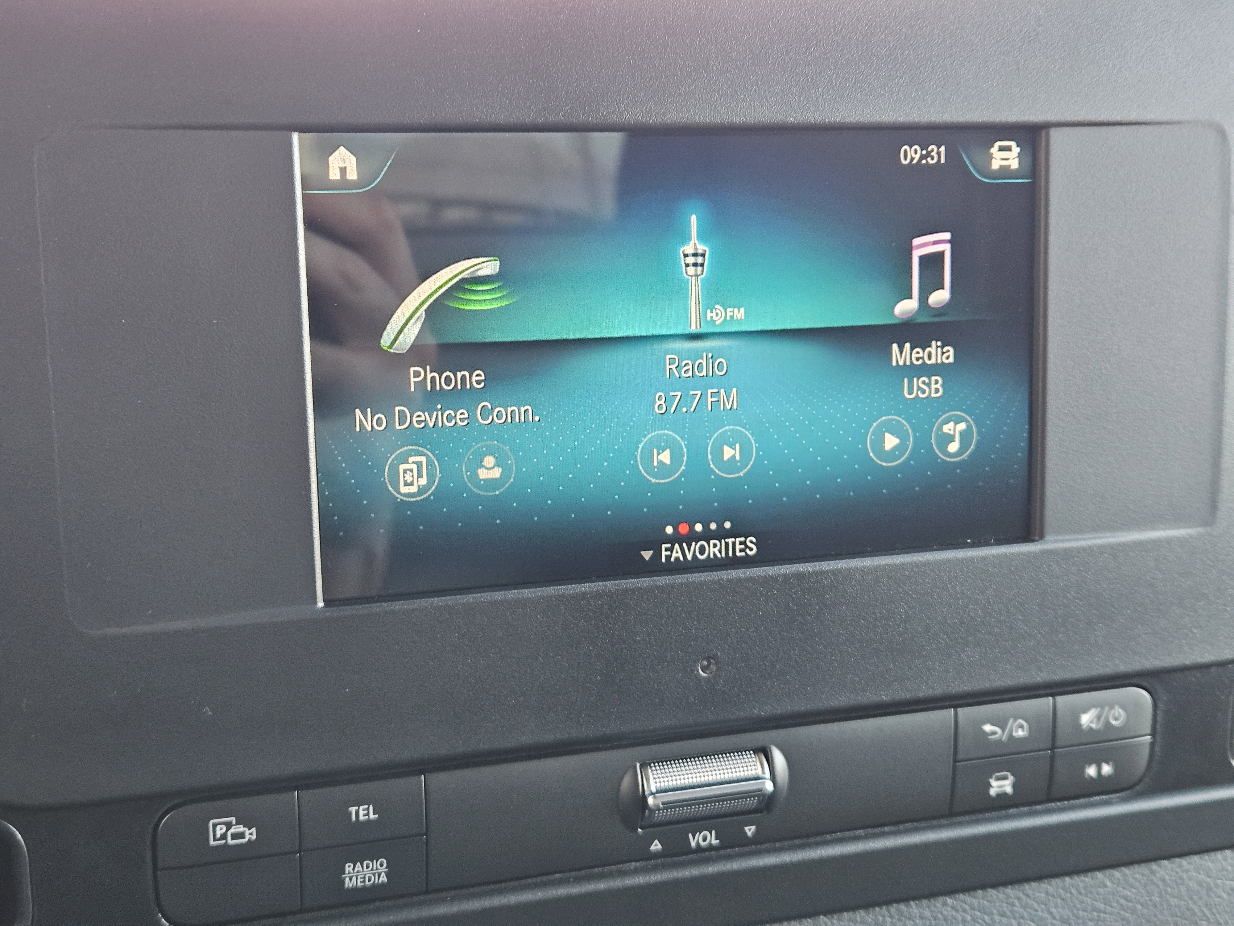 Used 2024 Mercedes-Benz Sprinter 3500 image 20