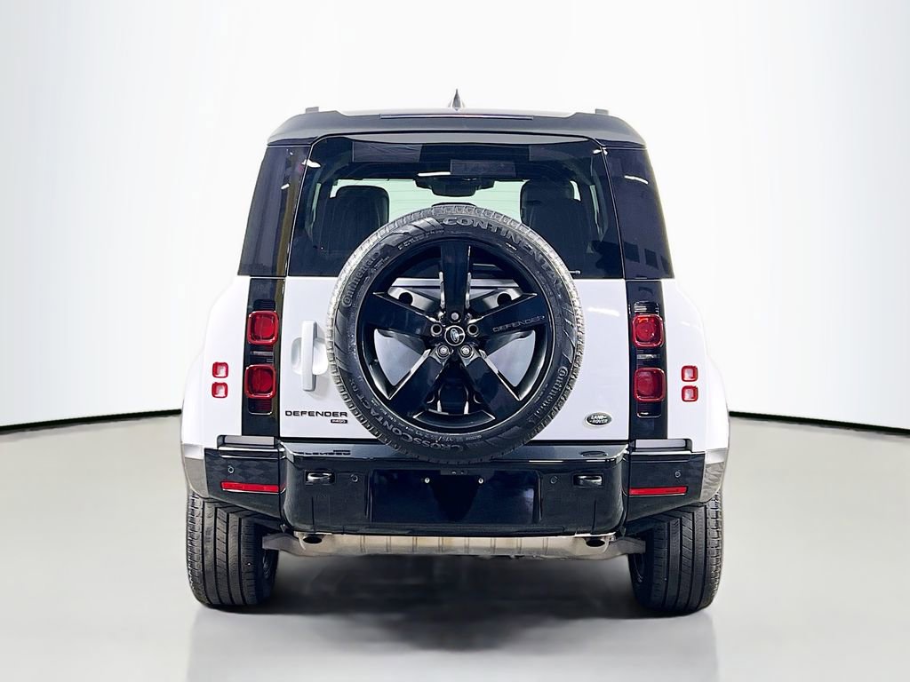 Used 2023 Land Rover Defender 110 X-Dynamic SE image 6