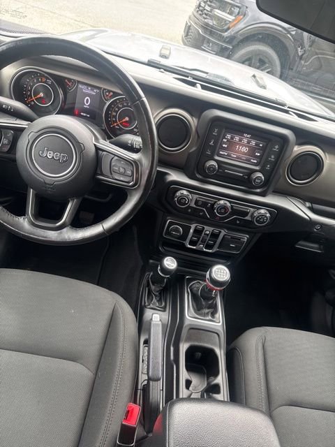 Used 2020 Jeep Gladiator Sport w/ Quick Order Package 23S AWD/4WD image 24