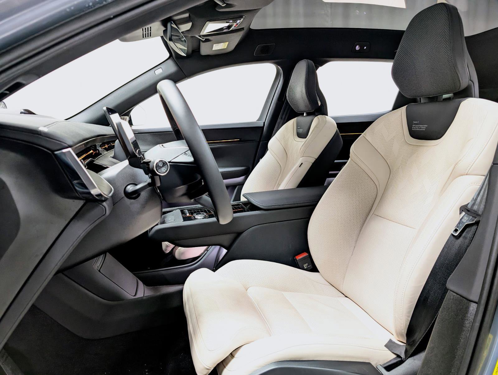 Used 2025 Polestar Polestar 3 image 14