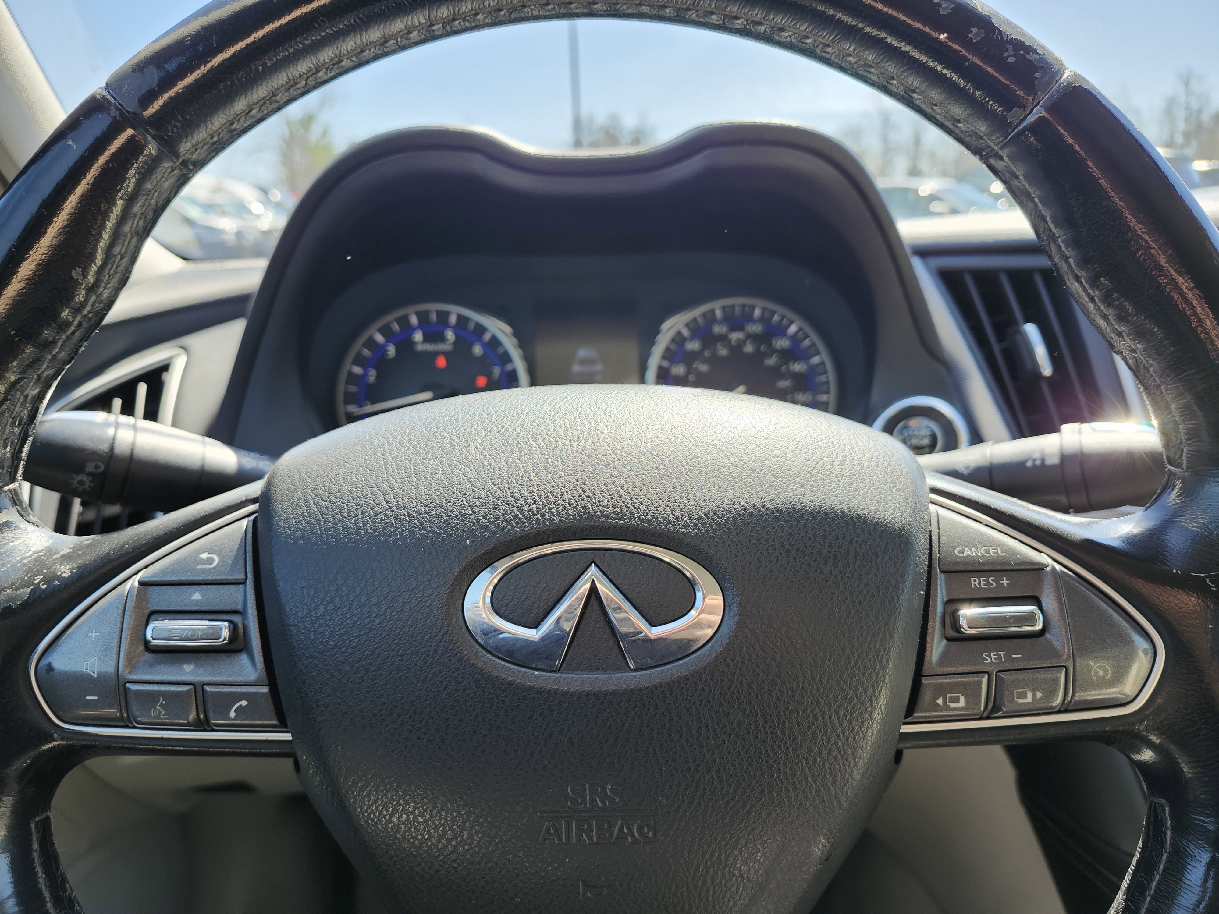 Used 2014 INFINITI Q50 Premium w/ Navigation Package image 27