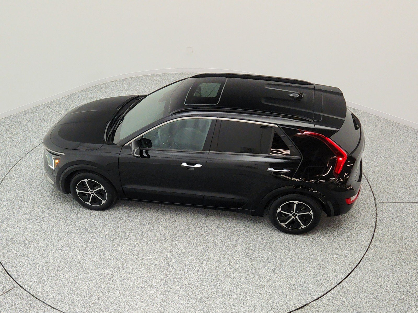 Used 2023 Kia Niro FWD image 29