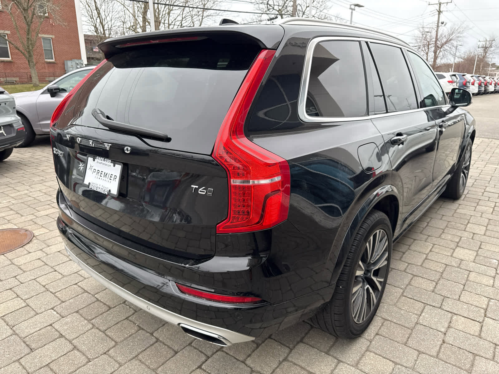 Used 2021 Volvo XC90 T6 Momentum image 27