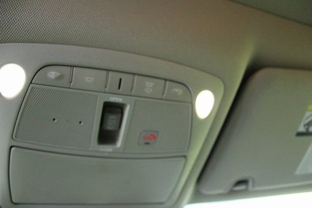 Used 2020 Nissan Rogue SL image 21