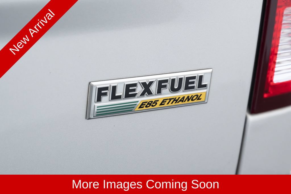 Used 2018 RAM 1500 Classic SLT RWD image 13