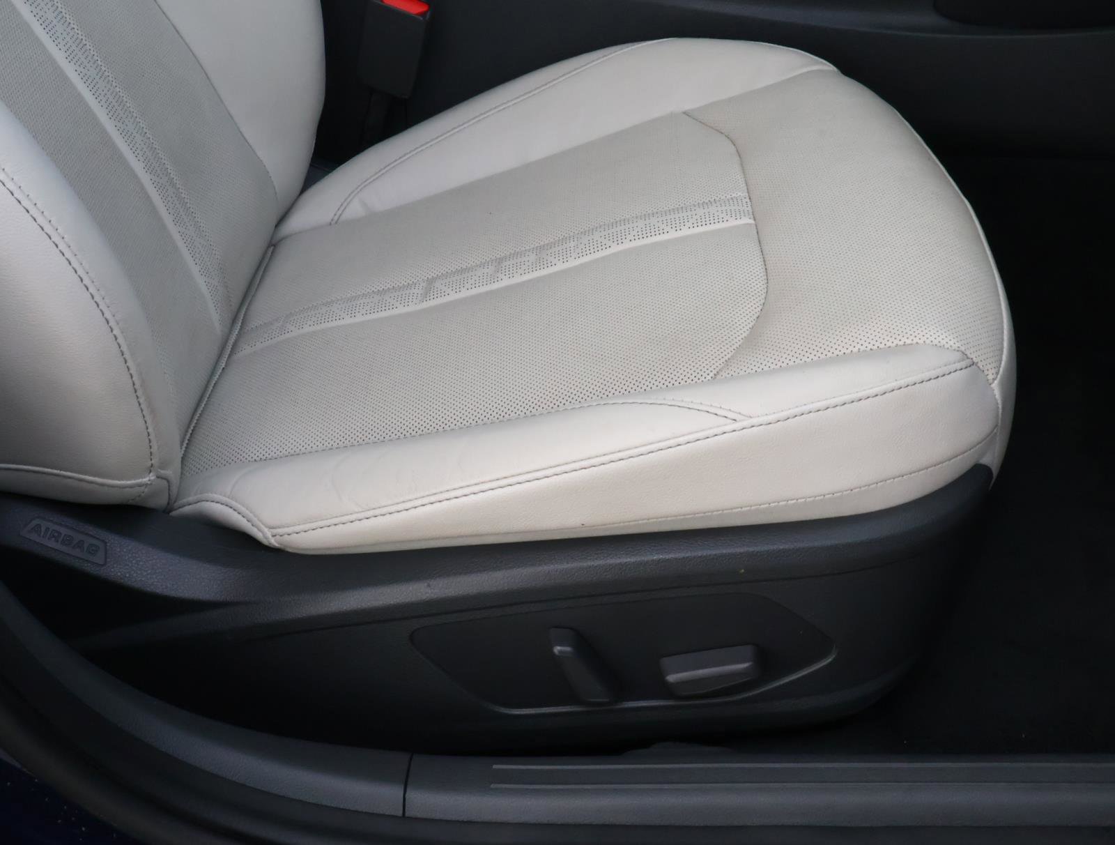 Used 2022 Hyundai Sonata Limited image 19