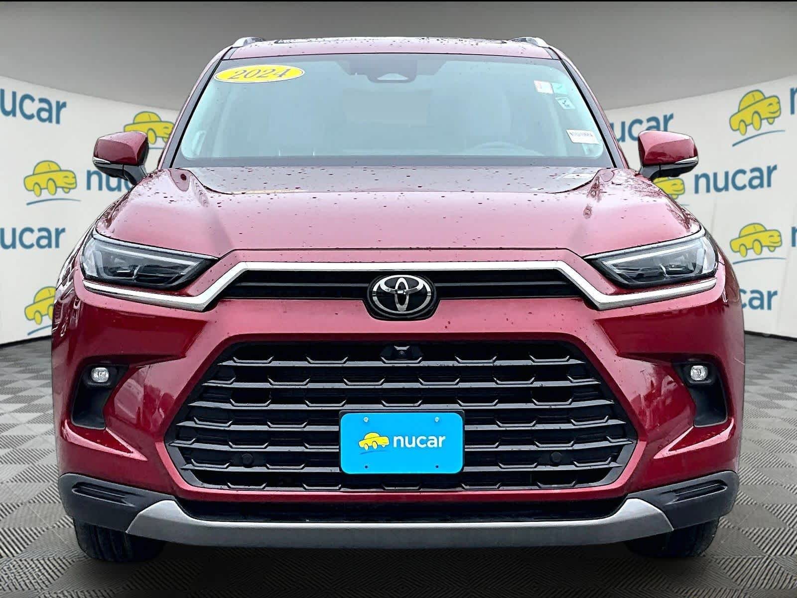 Used 2024 Toyota Grand Highlander Limited AWD/4WD image 2