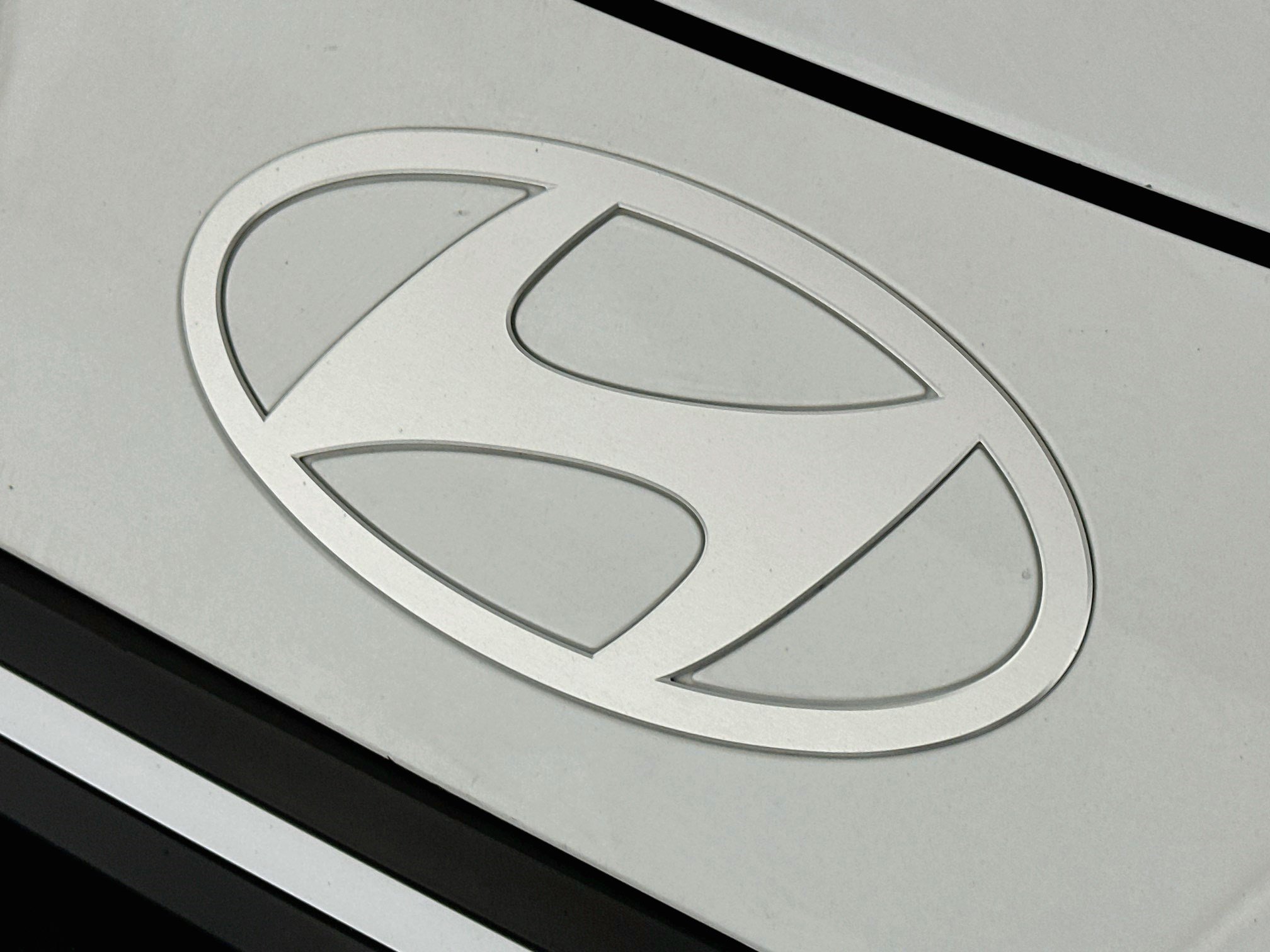 Used 2025 Hyundai Elantra Sport FWD image 34