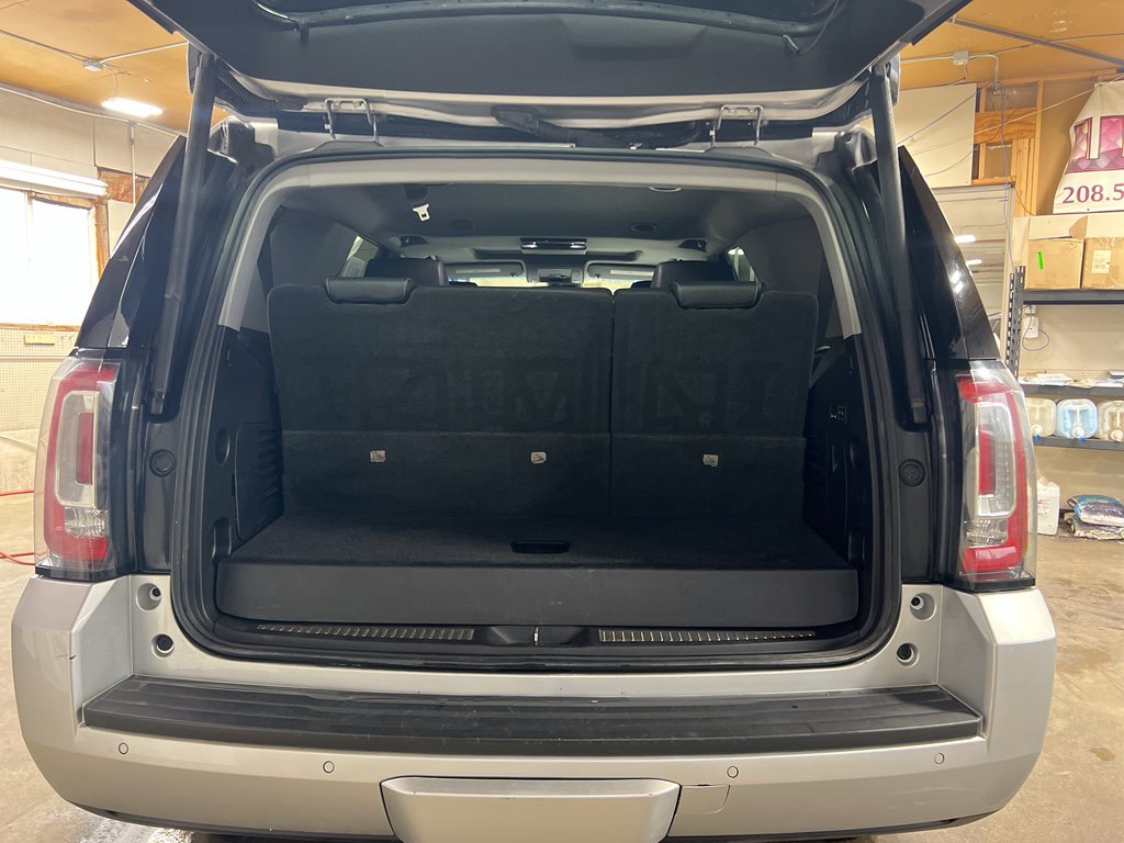 Certified 2018 GMC Yukon SLT w/ Open Road Package image 25