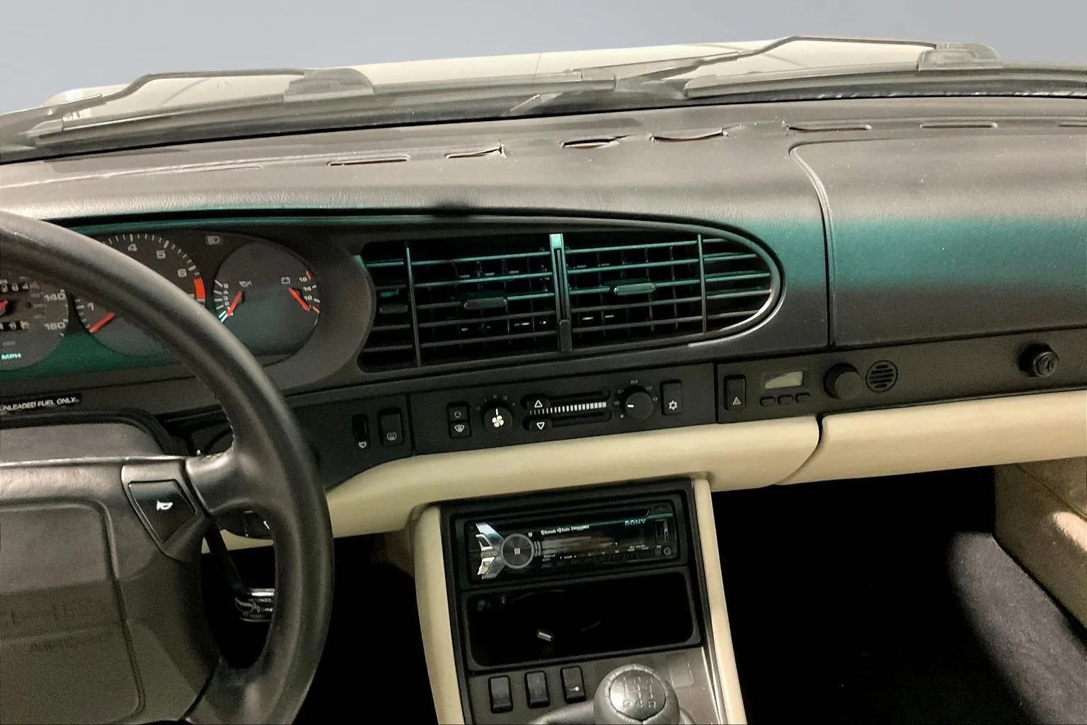 Used 1989 Porsche 944 S2 image 9