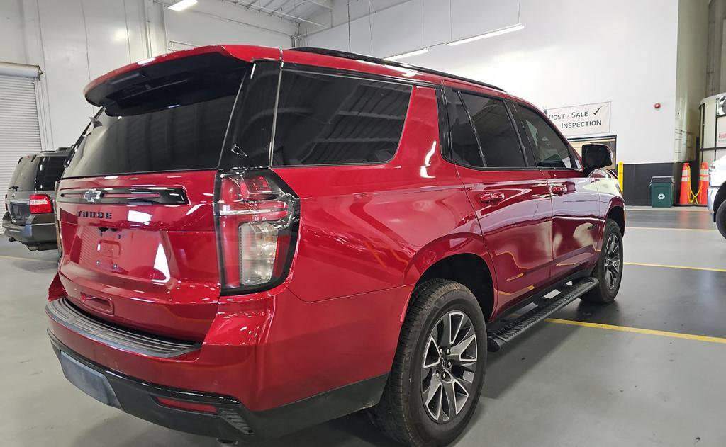 Used 2023 Chevrolet Tahoe Z71 w/ Luxury Package image 5