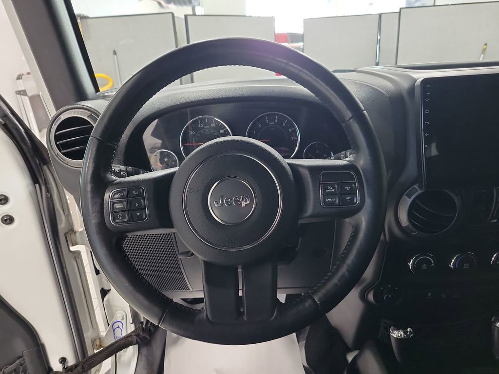 Used 2015 Jeep Wrangler Unlimited Sport w/ Quick Order Package 24S image 31