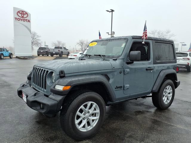 Used 2024 Jeep Wrangler Sport S image 7