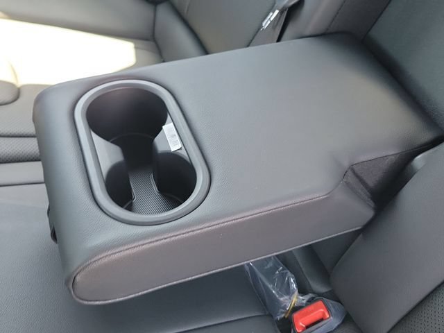New 2026 Hyundai Elantra SEL Sport FWD image 23