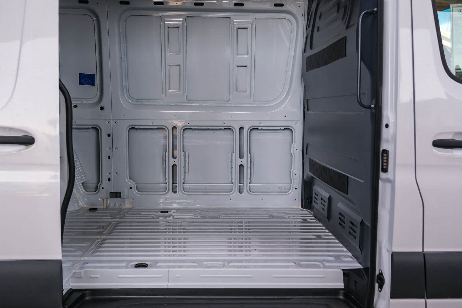New 2025 Mercedes-Benz Sprinter 2500 image 16