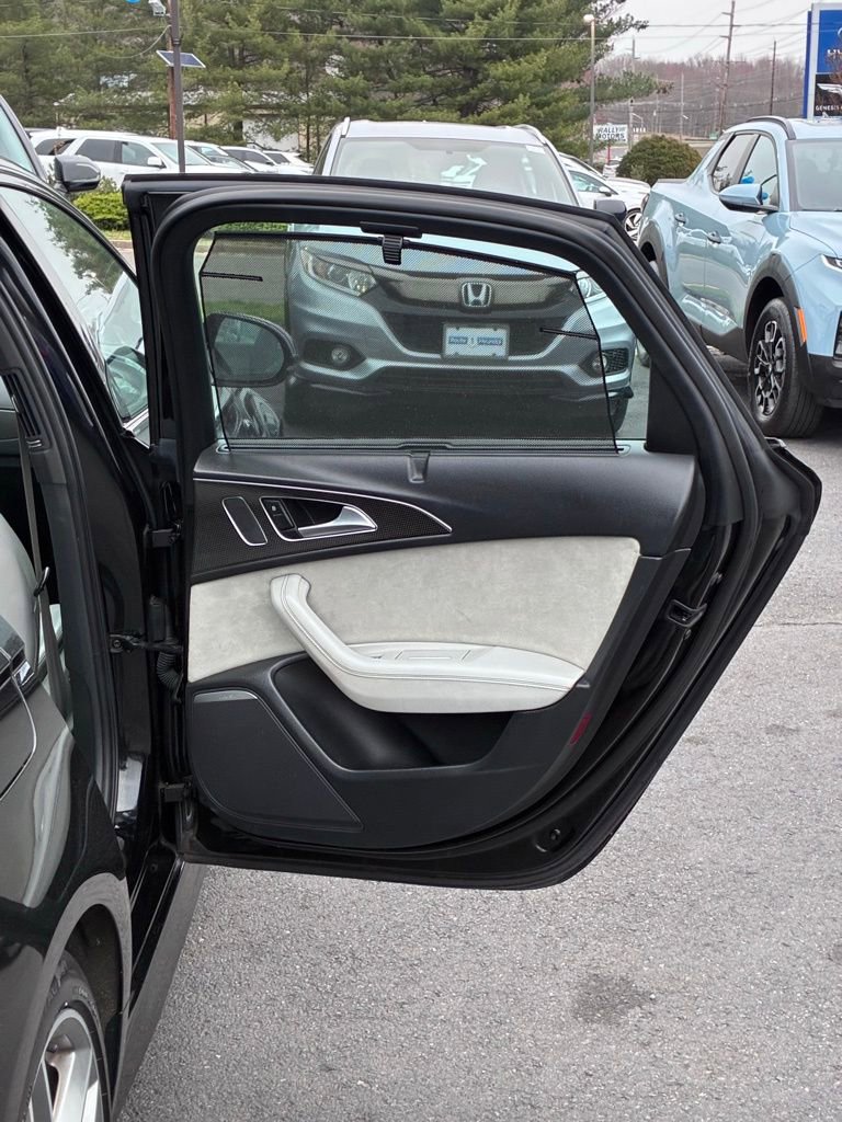 Used 2018 Audi S6 Prestige w/ Prestige Package image 51