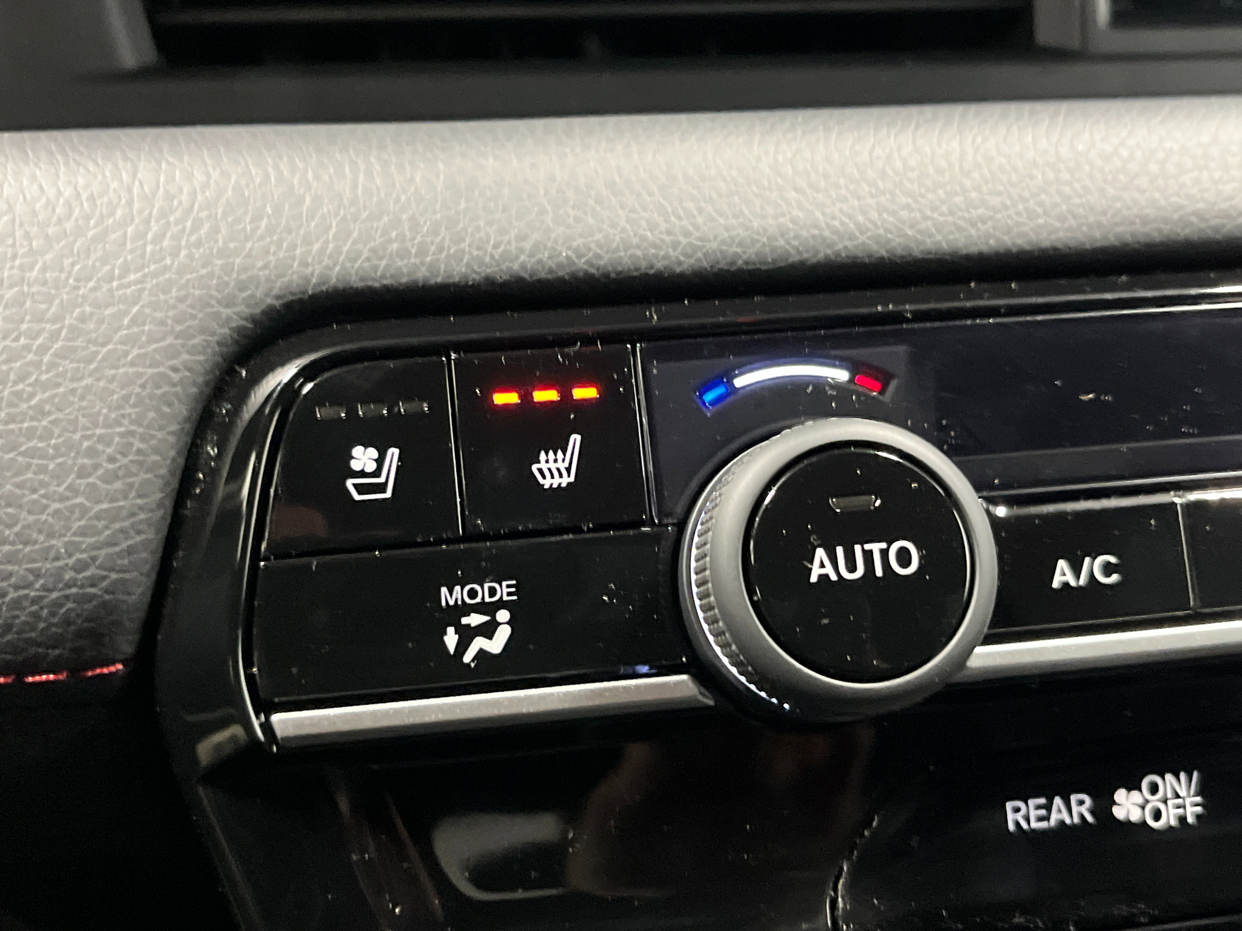 New 2026 Honda Pilot Black Edition image 19